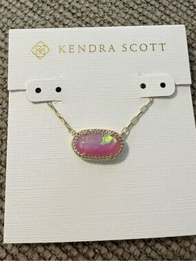 Kendra Scott Pink Iridescent Oval Pendant Necklace - Gold Chain